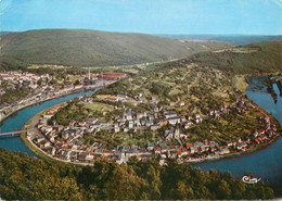 Monthermé - Vue Sur Le Village Et La Boucle - Montherme