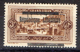 GRAND LIBAN ( POSTE ) Y&T N°  103  TIMBRE  NEUF  AVEC  TRACE  DE  CHARNIERE . A  SAISIR . - Unused Stamps