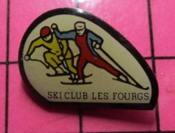 313f Pin's Pins / Beau Et Rare / THEME : SPORTS / SKI CLUB DE LES FOURGS  Département Du Doubs Dans Le Massif Du Jura - Sci Nautico
