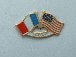 Pin's D DAY - Militaria