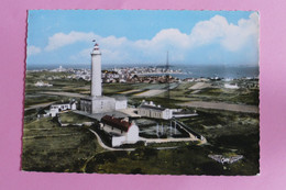 ILE DE BATZ - Le Phare Et Le Radio-Phare - Ile-de-Batz