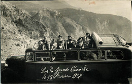 311221C - 06 NICE - Carte Photo Autobus Car 1957 Sur La Grande Corniche - Transport (road) - Car, Bus, Tramway