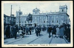 Piacenza - Piazza Cavalli - Viaggiata 1925 - Rif. 02726++ - Piacenza