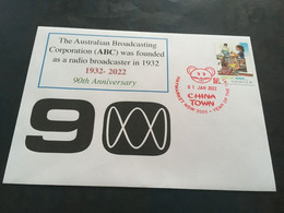 (2 E 33) Australia - ABC 90 Anniversary - 1932 - 2022 - With COVID-19 Australian Stamp - Géographie