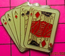 313K Pin's Pins / Beau Et Rare / THEME : JEUX / JEU DE CARTES POKER FULL AUX AS PAR LES ROIS - Jeux