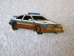 PIN'S   FORD  SIERRA   RS  COSWORTH       GENDARMERIE   Email Grand Feu   DEHA - Ford