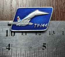 Aviation Avia Badge Pin Airplane Tupolev Tu-144 Soviet Union USSR - Avions