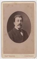 CDV Photo Originale XIXème Homme Nommé Ollive Dédicace Gibson 1880 Par Berthier Cdv 2473 - Old (before 1900)