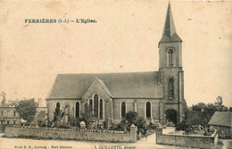 Ferrières * Vue Sur L'église Du Village * Le Cimetière - Other & Unclassified
