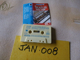 THE BEATLES K7 AUDIO VOIR PHOTO...ET REGARDEZ LES AUTRES (PLUSIEURS) (JAN 008) - Cassettes Audio