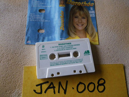 DOROTHEE (Dorothée) K7 AUDIO VOIR PHOTO...ET REGARDEZ LES AUTRES (PLUSIEURS) (JAN 008) - Cassettes Audio