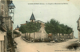 Le Bois D'oingt * Rue * La Chapelle Et Monument Des Mobiles * Villageois - Le Bois D'Oingt