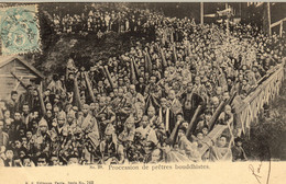 PROCESSION DE JEUNES PRETRES BOUDDHISTES - Buddhism