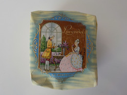 JC Boldoot Lavendel  Ancien Savon De Parfumerie Dans Son Emballage D' Origine Marquis Marquise - Miniaturas (en Caja)
