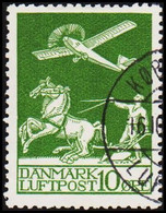 1925. Air Mail. 10 øre Green. LUXUS Centered Stamp.  (Michel 143) - JF514056 - Poste Aérienne