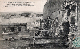 CPA   90   SIEGE DE BELFORT---DEUXIEME PORTE DU CHATEAU ET VUE SUR LE FORT DES HAUTES-PERCHES---1906 - Belfort – Siège De Belfort