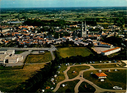 Machecoul * Vue Panoramique Aérienne Du Village * Le Terrain De Camping - Machecoul