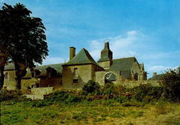 ILE D ' ARZ    ( MORBIHAN )  EGLISE ROMANEN.-D. DE LA NATIVITE  XII ° SIECLE. CLASSEE MONUMENT HISTORIQUE - Ile D'Arz