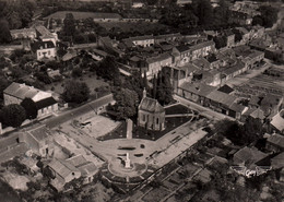 Aizenay : Vue Aérienne, Chapelle, Calvaire Et Route De Challans - Aizenay