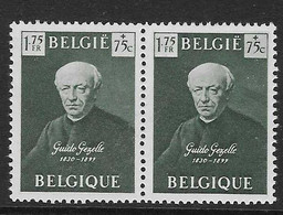 België 813V4 In Paar - Retouche Rechter Zegel - Variedades (Catálogo COB)