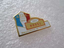 RARE   PIN'S    RALLYCROSS  DE  FRANCE   RODEZ     1993 - Rallye