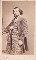 PARIS - CDV  VERS 1870 -  V. DAVID , 4 , RUE DE LA FEUILLADE - UN HOMME  - (2 SCANS) - Luoghi