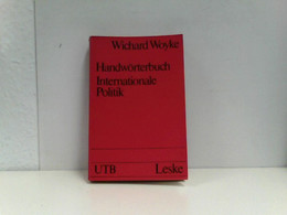 Handwörterbuch Internationale Politik - Política Contemporánea
