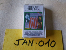 HITS OF THE 60's K7 AUDIO EMBALLE D'ORIGINE JAMAIS SERVIE... VOIR PHOTO... (JAN 010) - Cassettes Audio