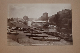 Photo De George Washington Wilson The "Maria Wood" From Hampton Court Bridge ,Photo 19ème Siècle Albuminé 29/19 - Alte (vor 1900)