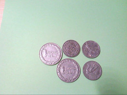 Italien, 5 Münzen 3 X 20 Centimes, 2 X 1 Lire, Umlaufmünzen. - Numismatics