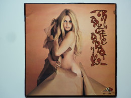 Brigitte Bardot 45Tours EP Vinyle Ce N'est Pas Vrai / Oh Qu'il Est Vilain - 45 T - Maxi-Single