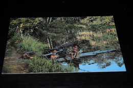 Delcampe - 38068-               INDONESIA, FISHING CHILDREN FROM SINTIAGI, KALIMANTAN BARAT - Indonesien