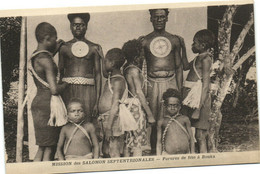 PC UK, SALOMON ISLANDS, PARURES DE FÉTE, Vintage Postcard (b33520) - Solomon Islands