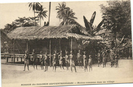 PC UK, SALOMON ISLANDS, MAISON COMMUNE, Vintage Postcard (b33524) - Salomon