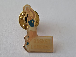 PINS SPORTS BASKETBALL BASKET LABREDE 33 GIRONDE / 33NAT - Basketball