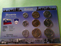 Slovenia, Kursmünzensatz Mit 9 Münzen, 10, 20 Und 50 Stotins, 1, 2, 5, 10, 20 Und 50 Tolars. - Numismatiek
