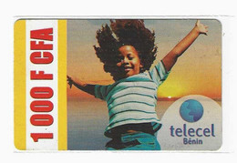 BENIN RECHARGE TELECEL 1000 FCFA AU VERSO A DROITE GROS LOGO TELECEL Date 30/09/2010 - Benin