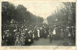 St Amand Montrond * Le Jeudi Des Dames * Avenue De La République Pendant Le Concert * Fête Locale - Saint-Amand-Montrond