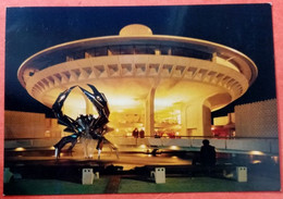 CP, Canada, HR MacMillan Planetarium Crab Sculpture Foutain VANCOUVER BC Canada - Vancouver