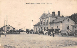 La Ferté Saint-Aubin        45         Extérieur De La Gare        (voir Scan) - La Ferte Saint Aubin