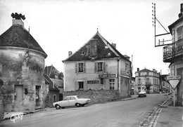 89 - Courson-les-Carrières - La Grande Rue - Chez Maurice - Voitures - Courson-les-Carrières