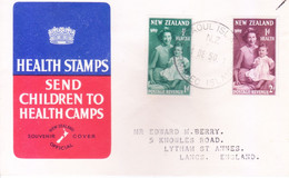 NEW ZEALAND : FDC : HEALTH STAMPS, SEND CHILDREN TO HEALTH CAMP : YEAR 1950 : ISSUED FROM RAOUL ISLAND ; SENT TO ENGLAND - Cartas & Documentos