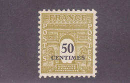 TIMBRE FRANCE N° 704 NEUF ** - Unused Stamps