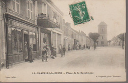 LA CHAPELLE LA REINE - PLACE DE LA REPUBLIQUE - La Chapelle La Reine