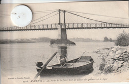 44 -Très Belle Carte Postale Ancienne  De  ANCENIS  Le Bord De La Loire Avec Pécheurs à La Ligne - Ancenis