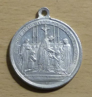 Grande Médaille De Communion Du XIX ème - Religione & Esoterismo