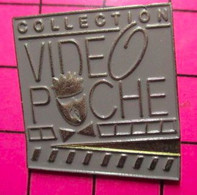 613F Pin's Pins / Beau Et Rare / THEME : CINEMA / CLAP DE REALISATEUR COLLECTION VIDEO POCHE - Cinéma