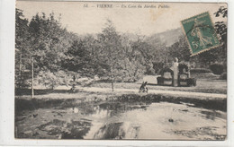 DEPT 38 : édit. René Verrier N° 54 : Vienne Un Coin Du Jardin Public - Vienne