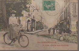 CHARLEVILLE - JE VOUS ENVOIE MES AMITIES - Charleville