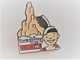 PINS EURO DISNEY RESORT ATOUT K / Signé KODAK DISNEY /  33NAT - Disney